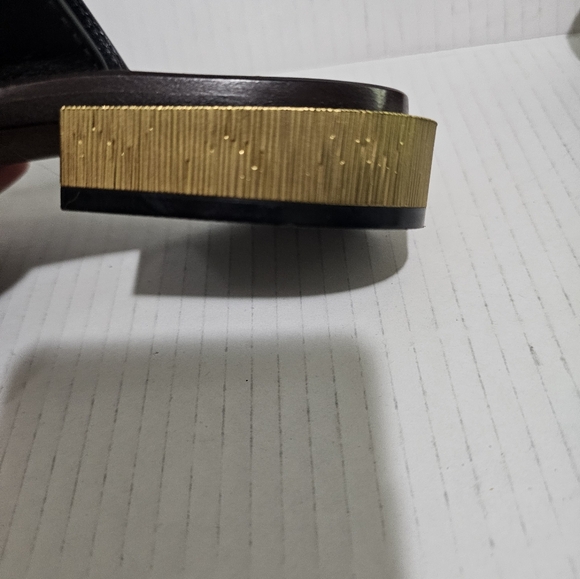 Gucci Marmont GG Thong Sandal Gold Heel Black - Picture 6 of 14